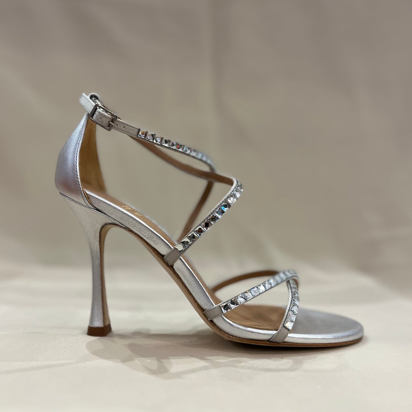 2597 Satin Argento