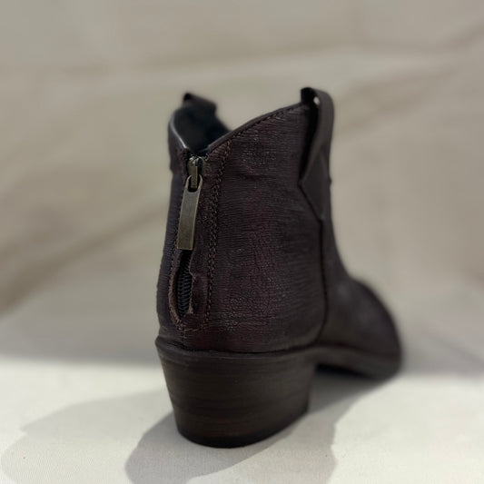 2053 Intagliato Moro