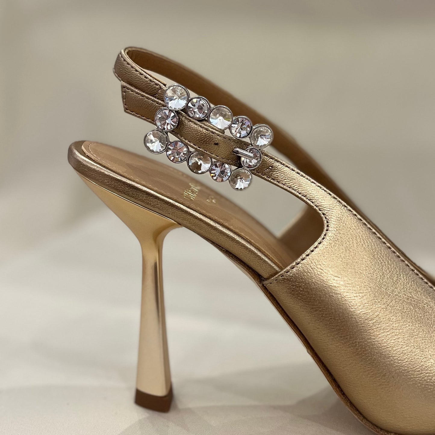 2500 Satin Fondotinta