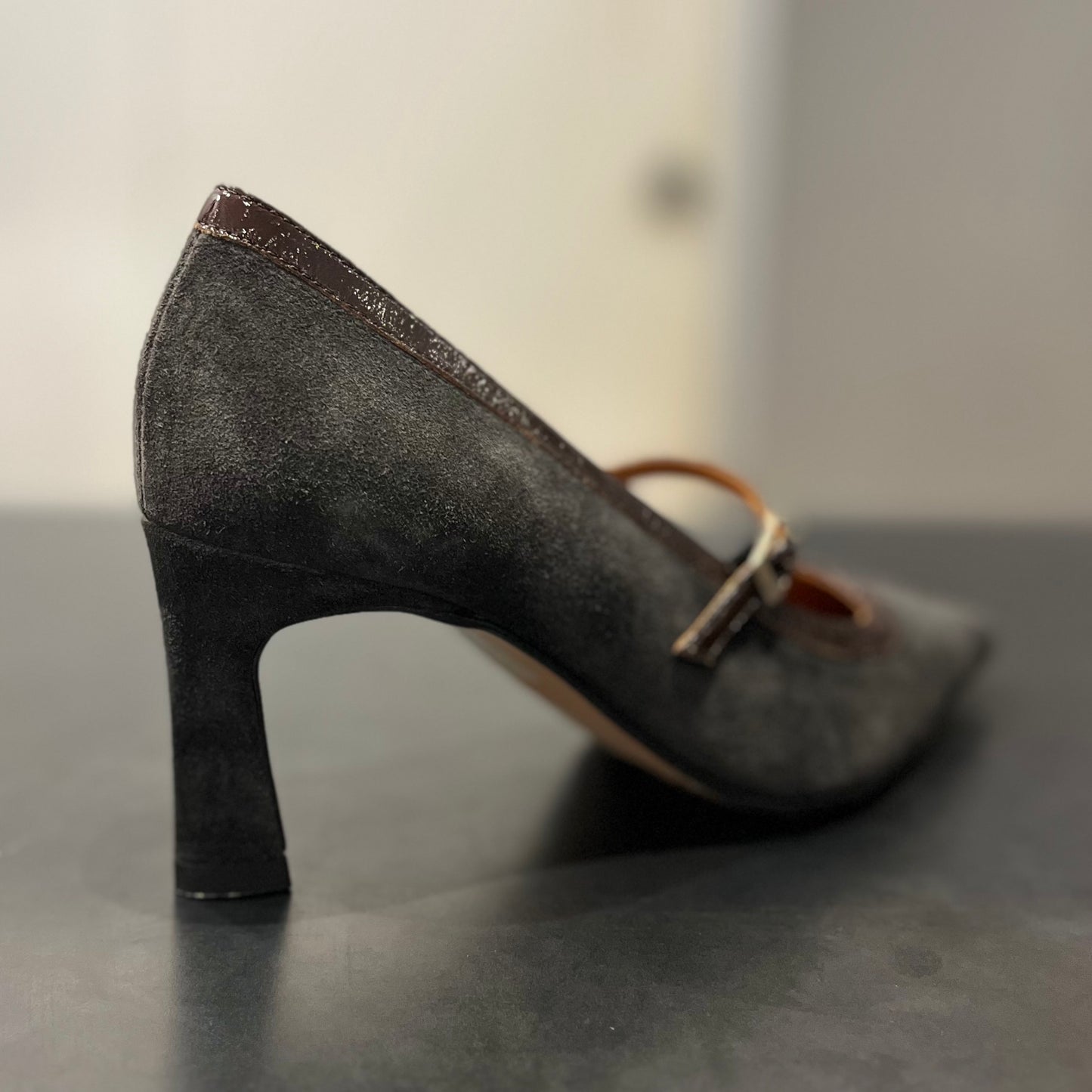 ARIANE Fog/Dark Brown