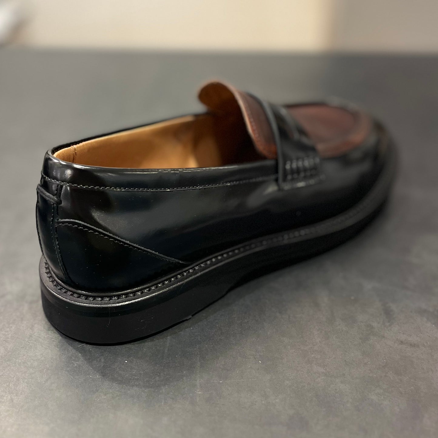 19224B Nero/Wolf