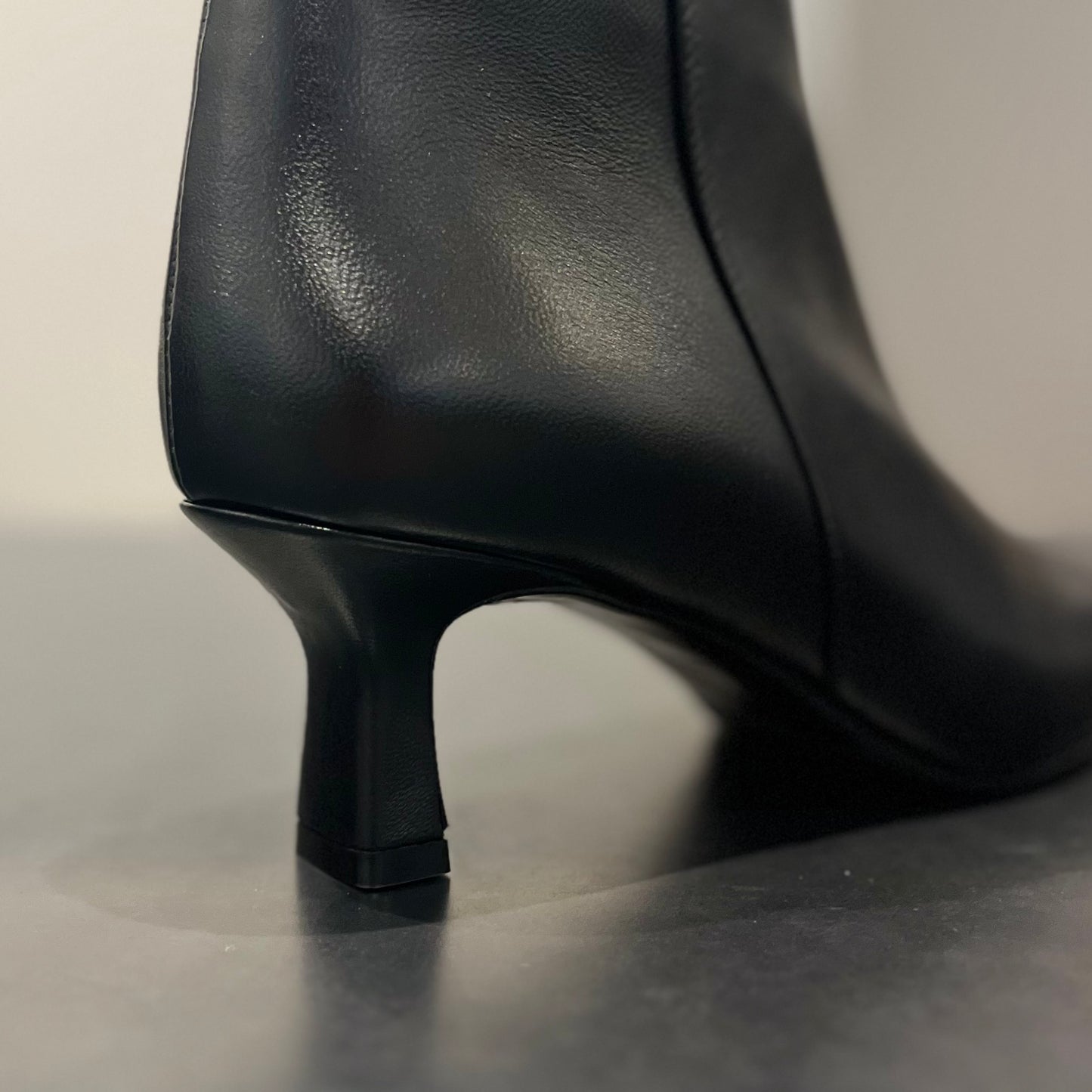 258 Nappa Nera