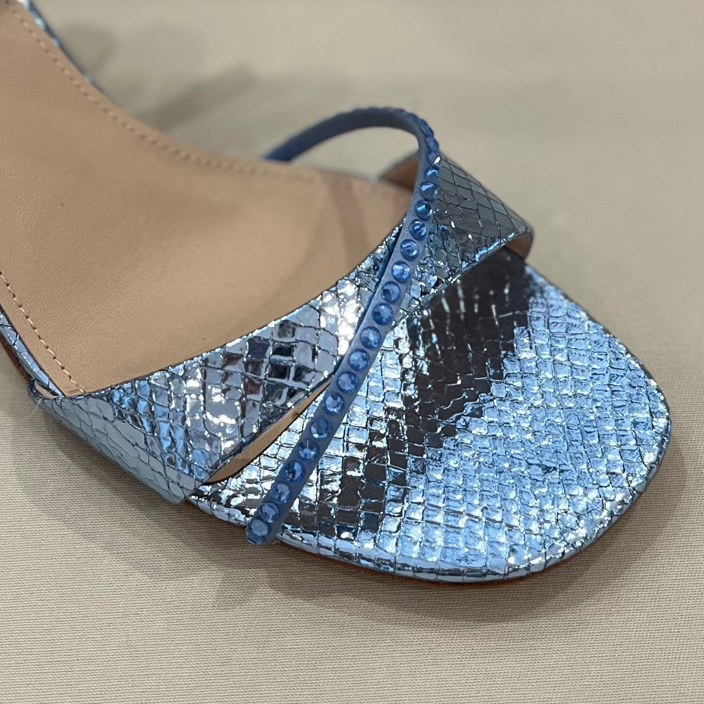 CELIA 55 Sky Blue
