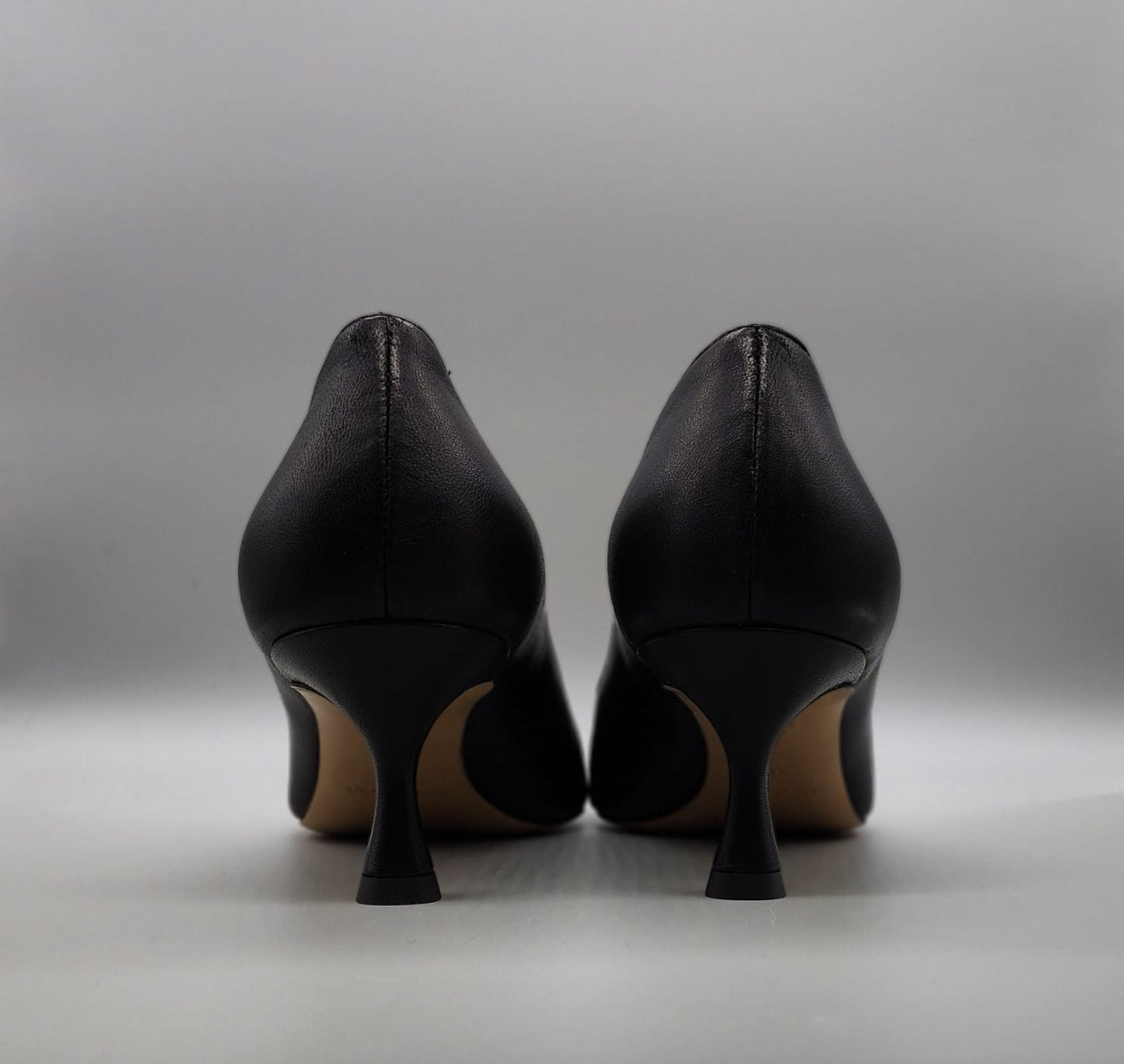 SIRI Black / Bone