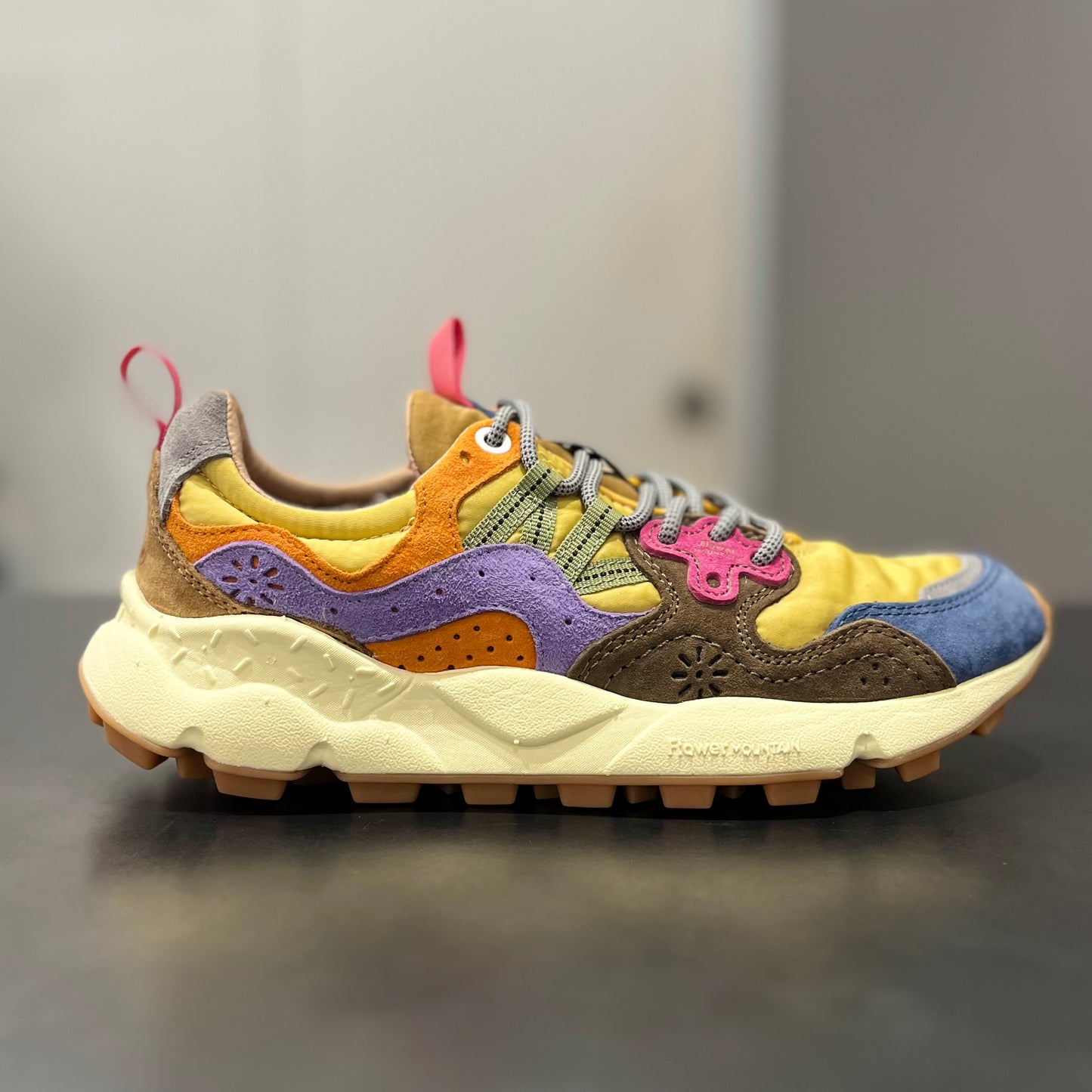 Yamano 3 Light Blue Yellow Brown
