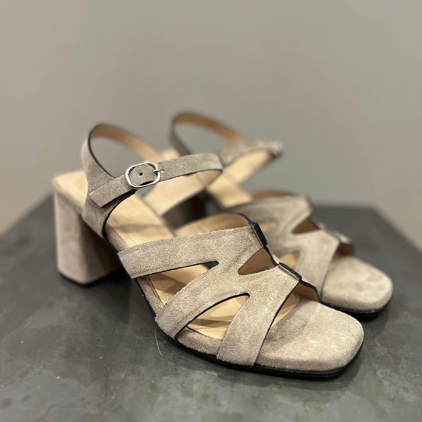 506-40 Peach Gelso