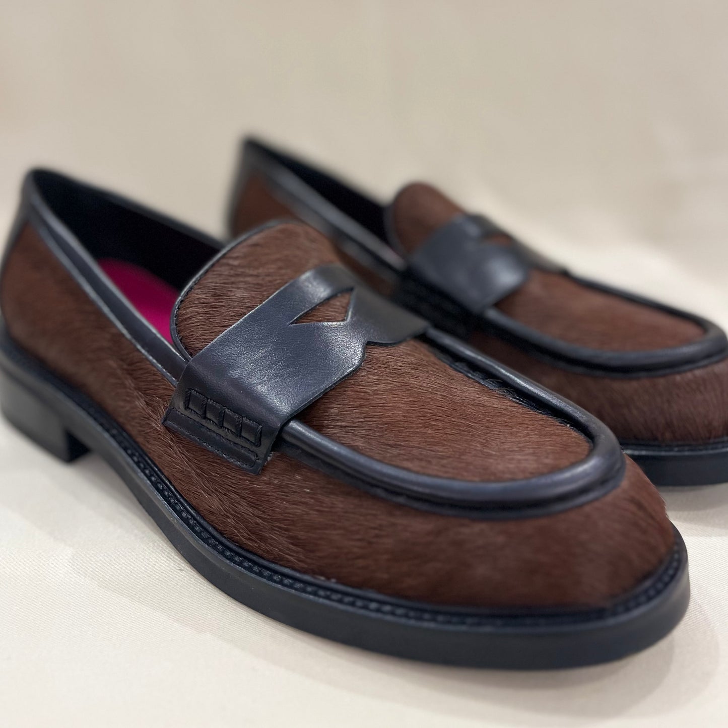 9111 Brown/Black
