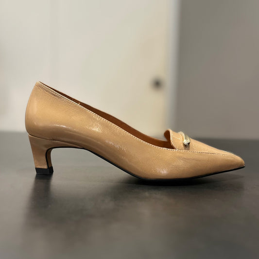 NELIE Camel