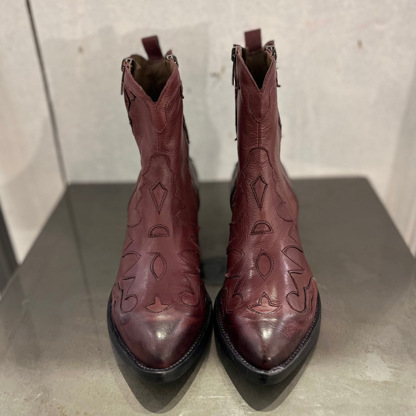 DD43 Frida Bordeaux